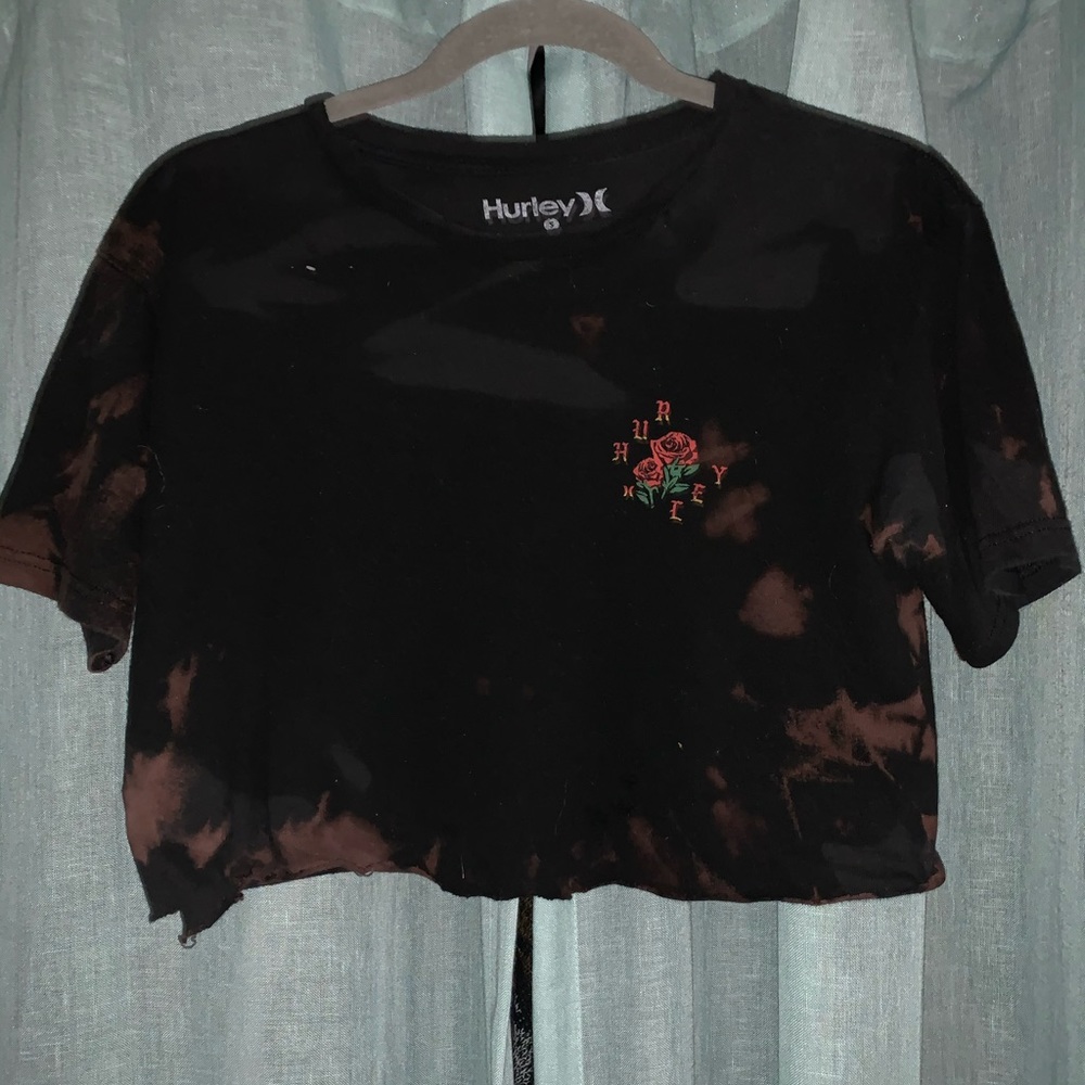 Hurley distressed crop top